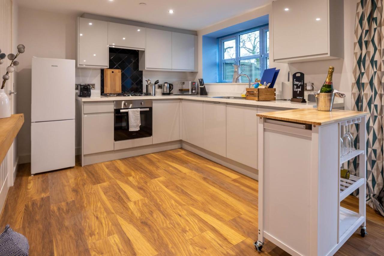 Caer Fedwen Barns Clwyd Cottage Two Bed, Barn Conversion With Private Hot Tub Bodfari Dış mekan fotoğraf