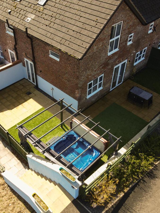 Caer Fedwen Barns Clwyd Cottage Two Bed, Barn Conversion With Private Hot Tub Bodfari Dış mekan fotoğraf